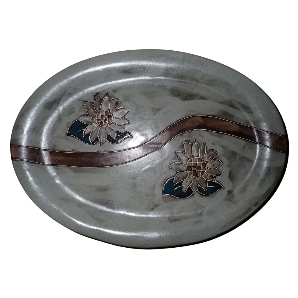 Mara Mexico Ceramic Sunflower Oval Serving Platter Handcrafted Gray 14in